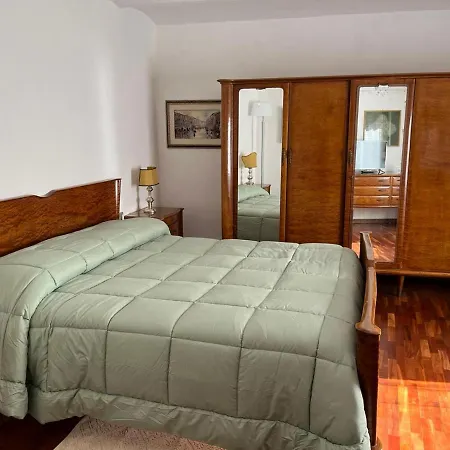 1461 Apartamento *