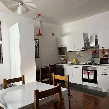 1461 Apartamento Assisi